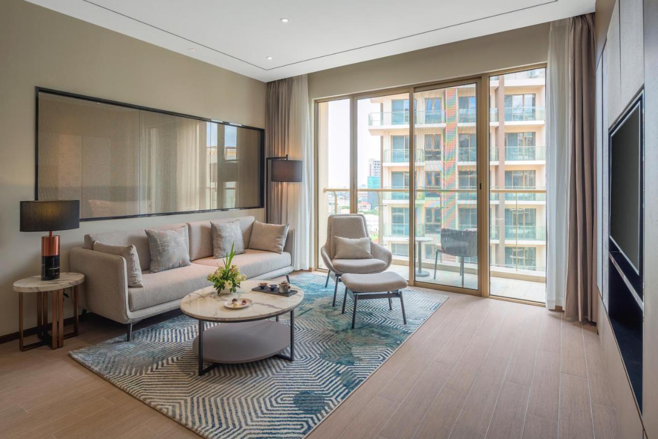 Oakwood Premier Phnom Penh