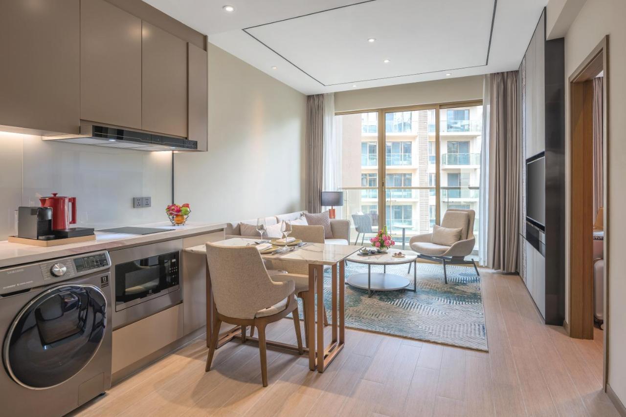 Hotel Oakwood Premier