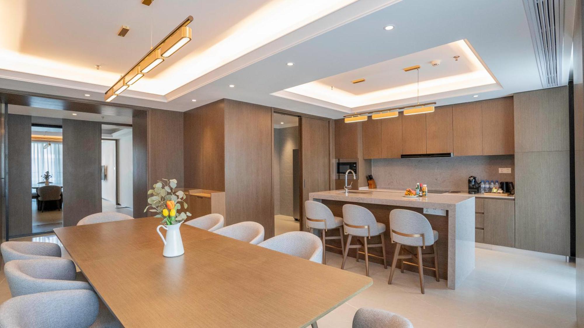 Oakwood Premier Phnom Penh