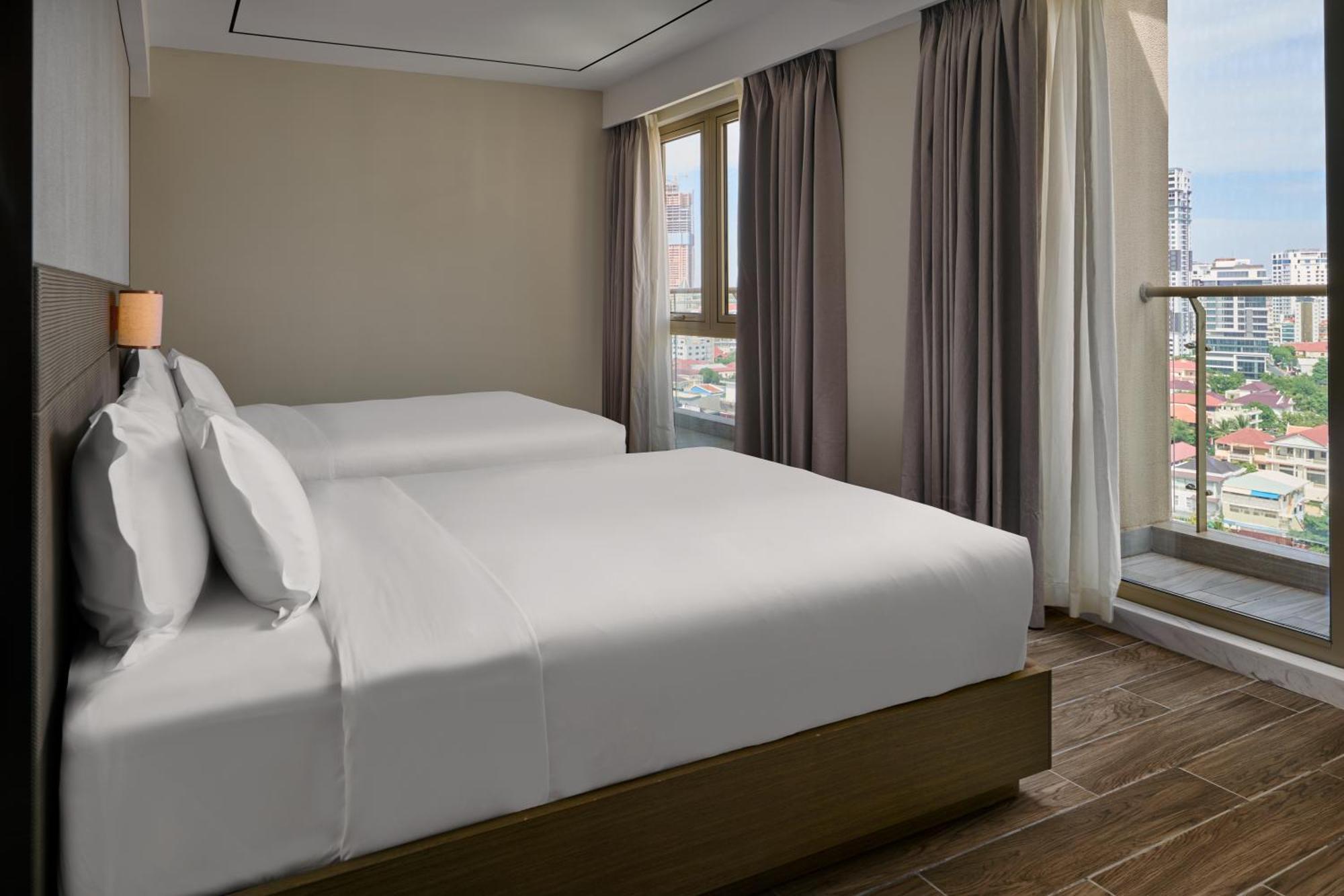 Oakwood Premier Phnom Penh