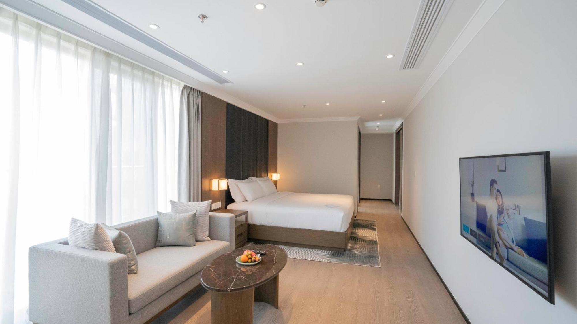 Oakwood Premier Phnom-Penh
